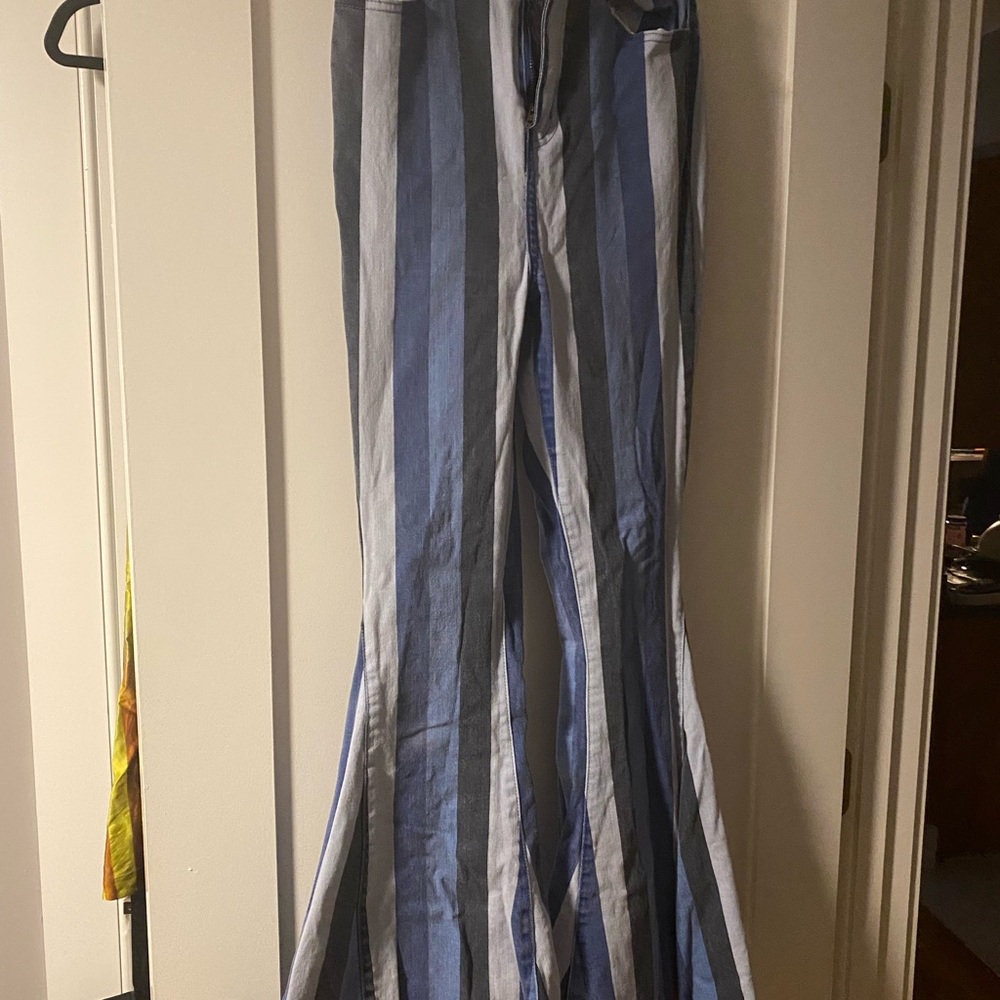 Lot of 3 pair of  Show me your Mumu pants